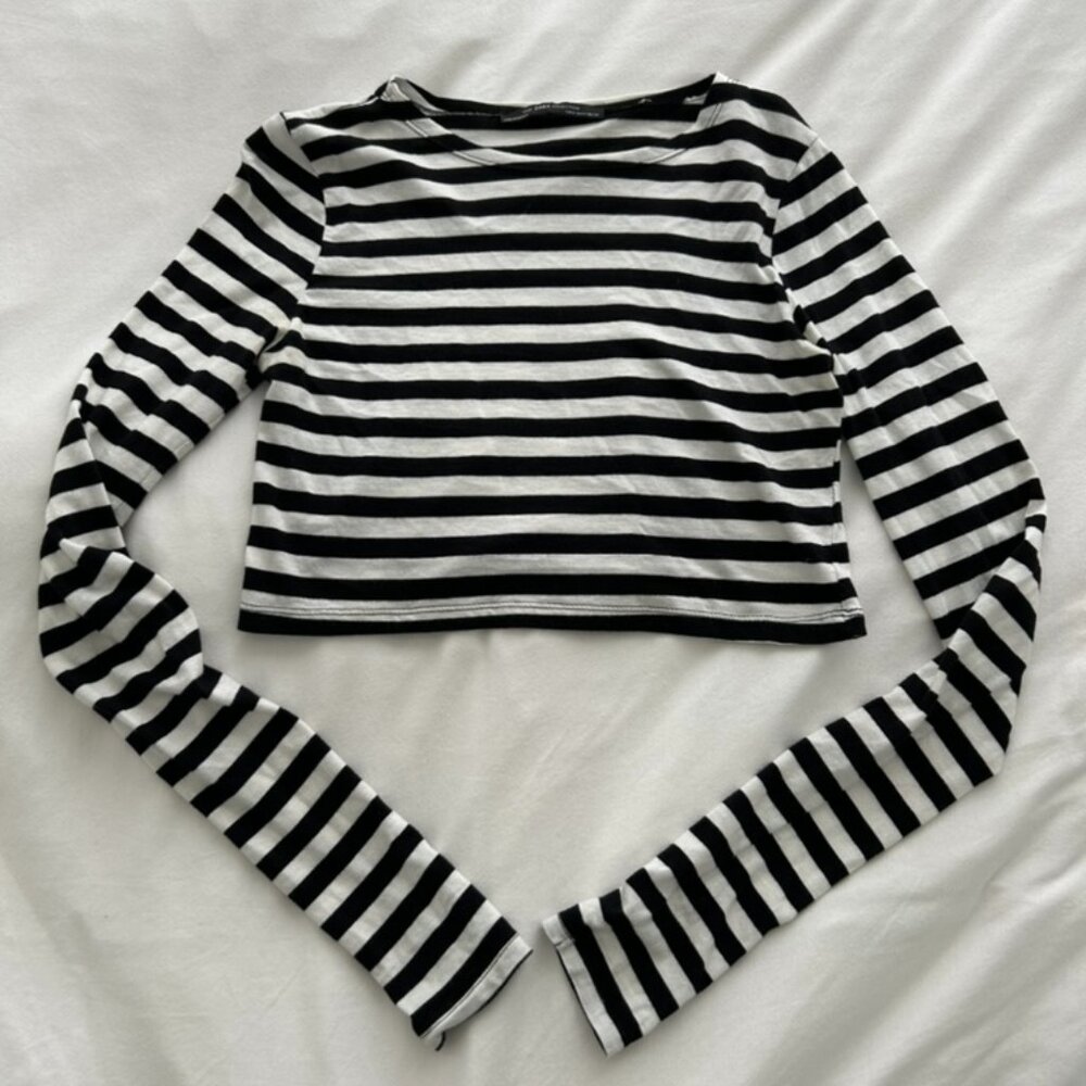 Striped cropped top